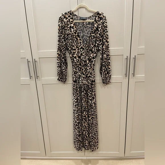 Eloquii Leopard Print Plus Size Maxi Dress - Picture 2 of 10